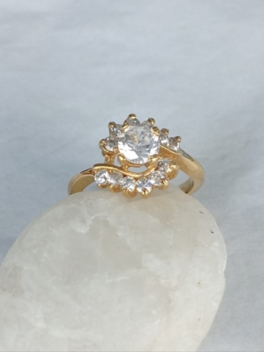 18k GP Gold Dinner Ring Multi CZ Rhinestone Setting Engagement Wedding Size 5 - Picture 5 of 7